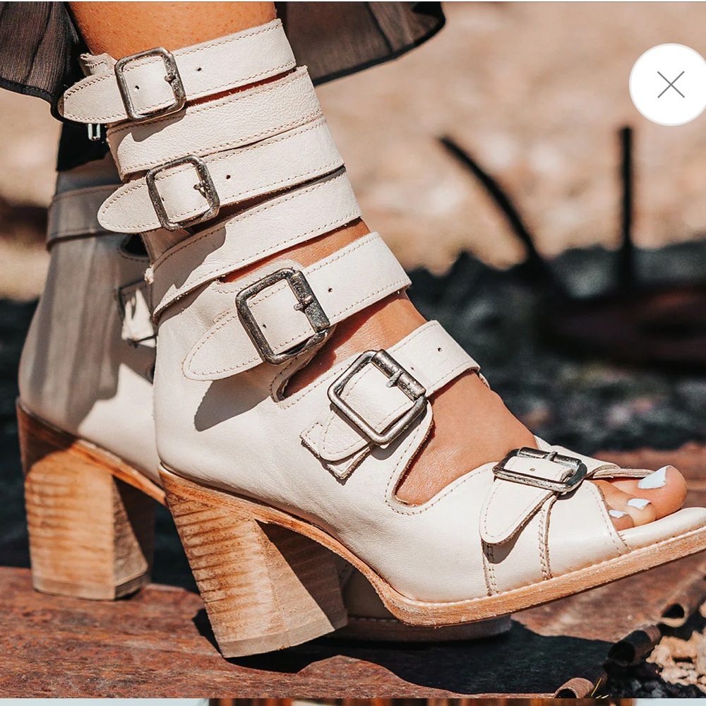 Freebird White Bond Sandals